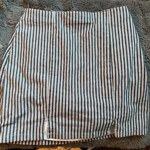 Striped Hollister Mini Skirt~ Size M~ brand new with tags!